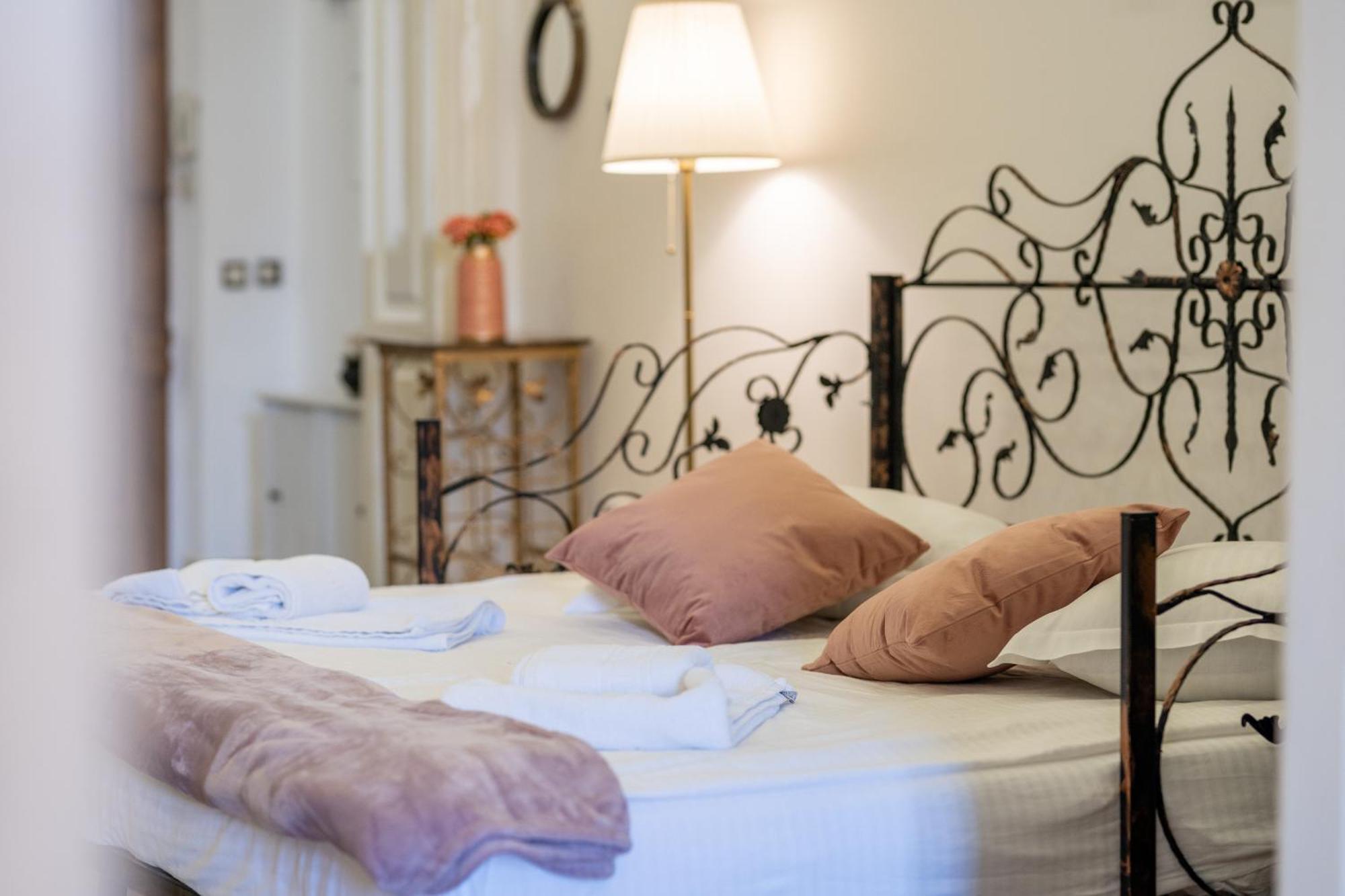 Cozy Spacious 5 Star Accommodation In The Heart Of Historic Center Клуж-Напока Екстериор снимка